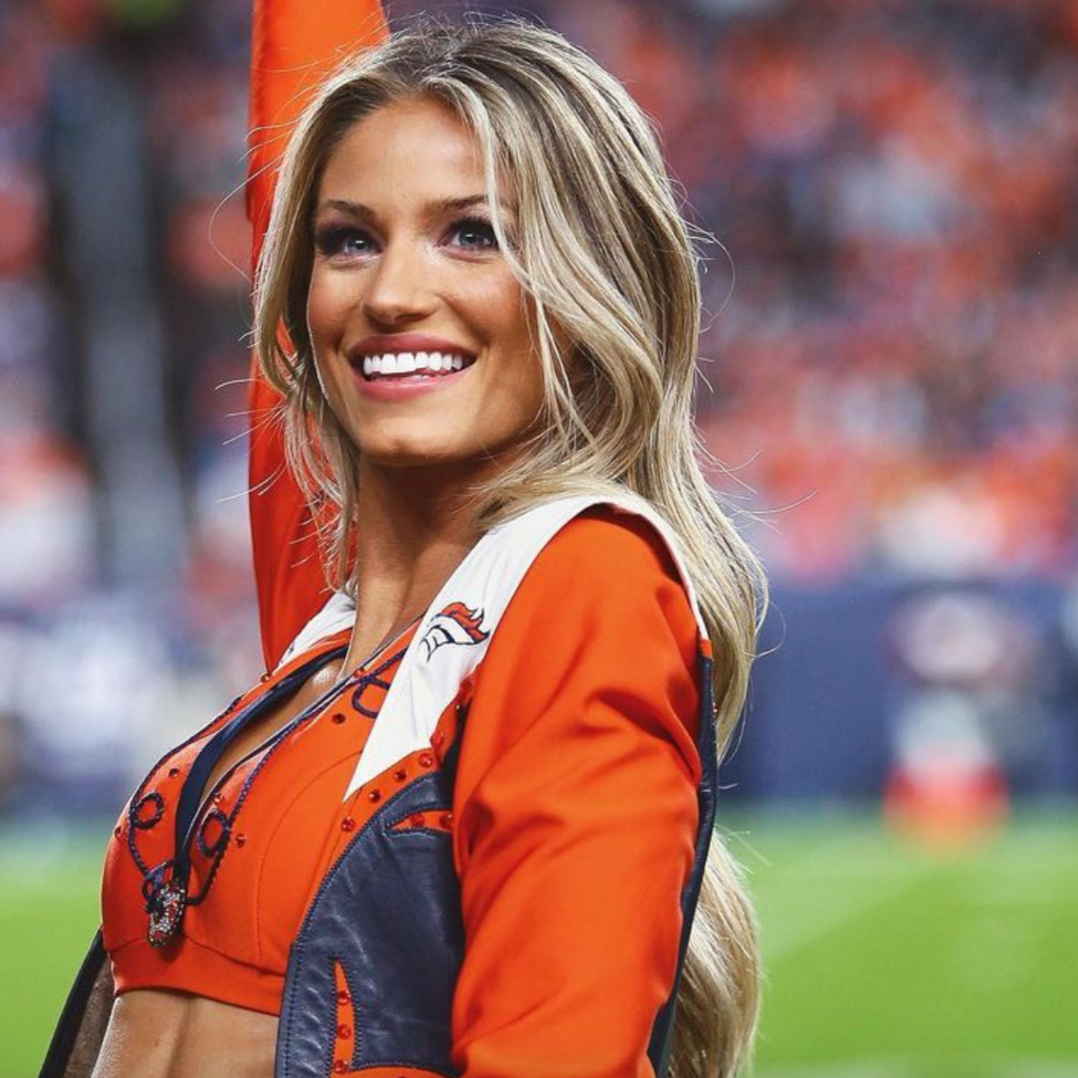 Broncos Cheerleader Turned Heads At Preseason Game In Arizona - The Spun:  What's Trending In The Sports World Today