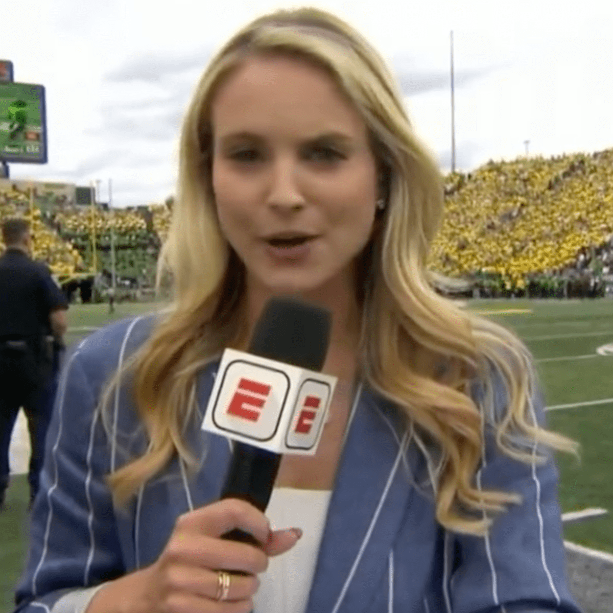 Deion Sanders on the 42-6 loss to Oregon: “A good, old-fashioned