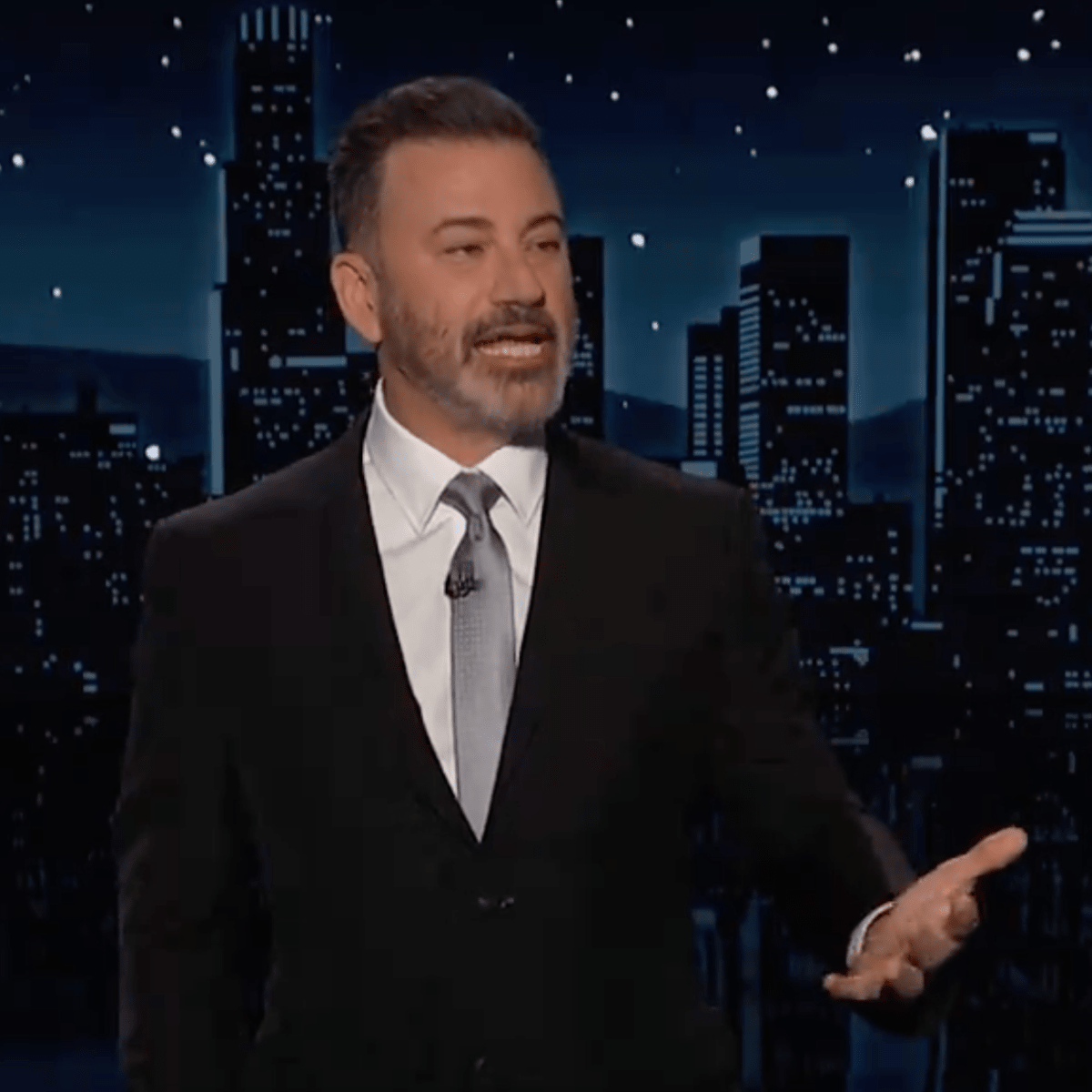 Jimmy Kimmel Trolls Travis Kelce As 'Broke Boyfriend' Of Taylor Swift After  $34 Million Deal - The Spun