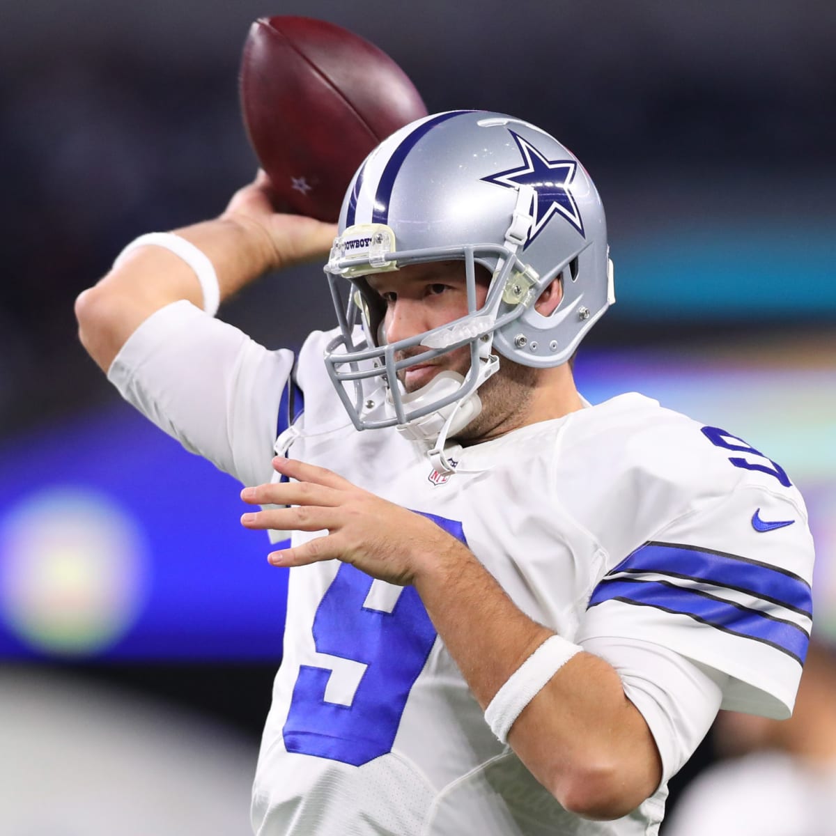 Tony romo deals jersey number
