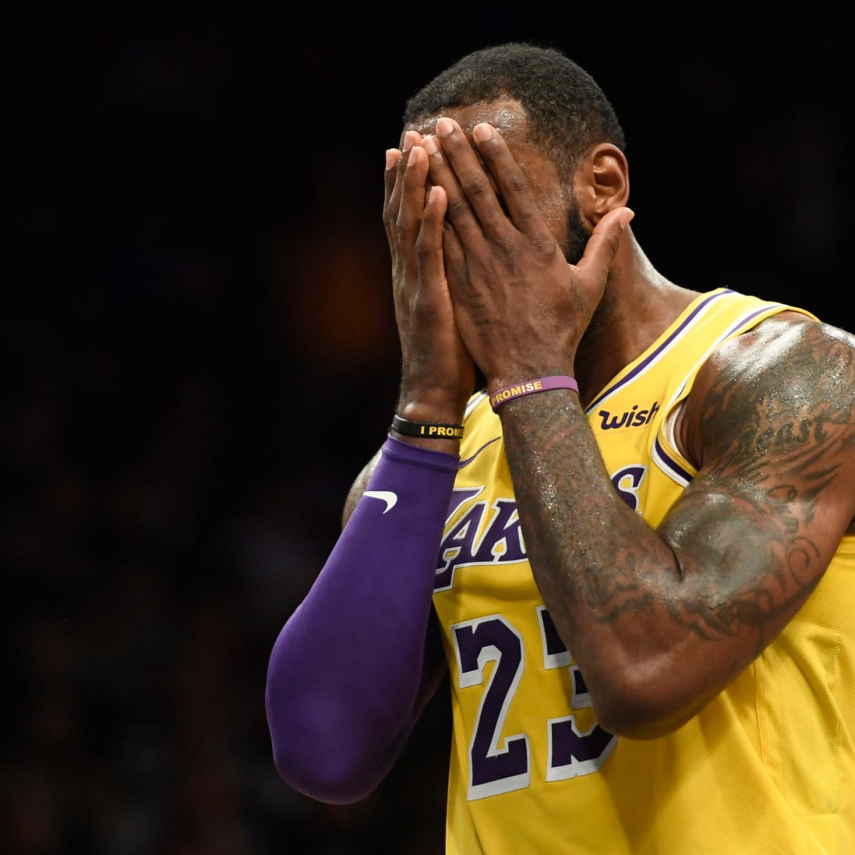 Cris Carter Suggests Why Kawhi Leonard Turned Down Lakers The Spun