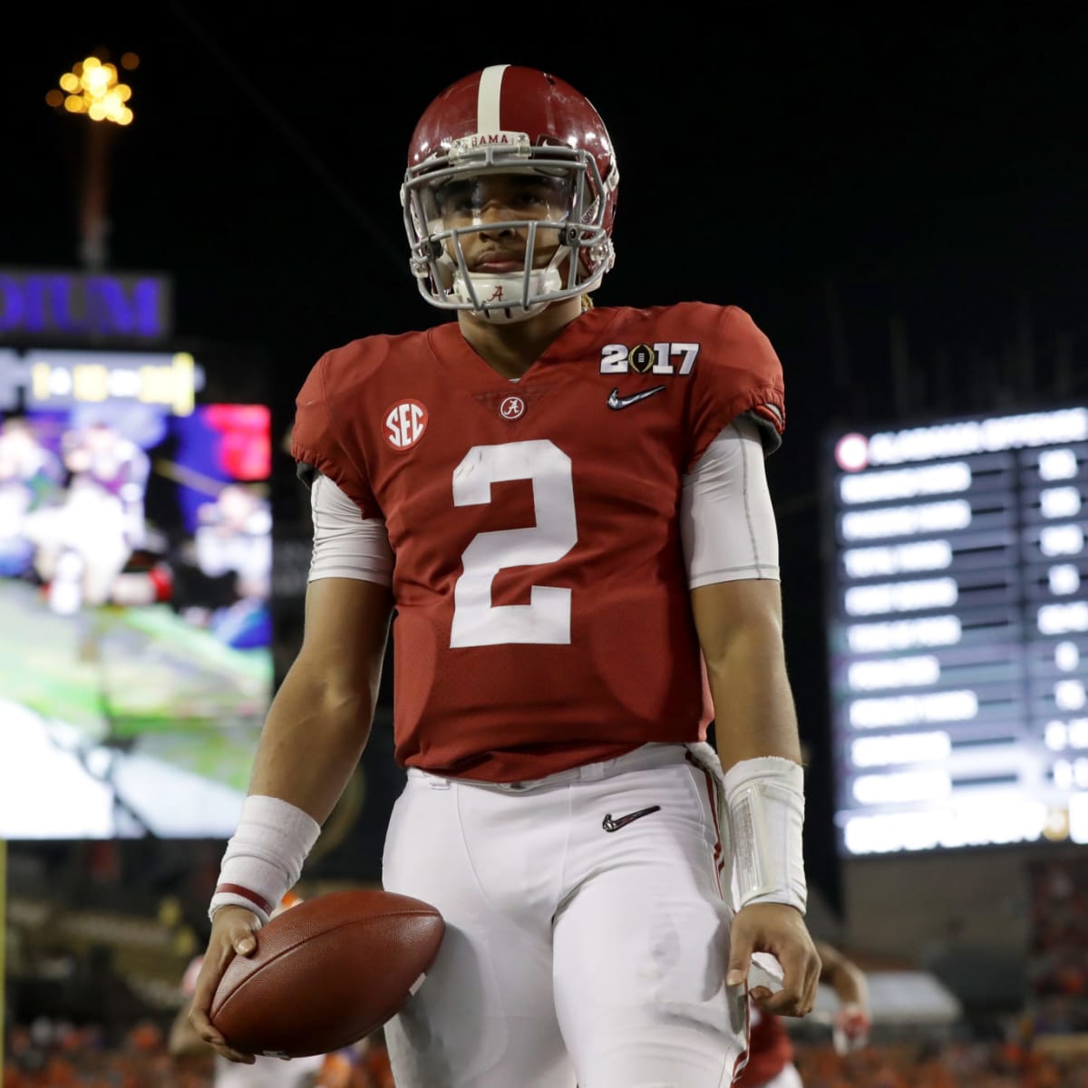 Jalen Hurts Has To Wear An Auburn Jersey On Alabama s Campus The