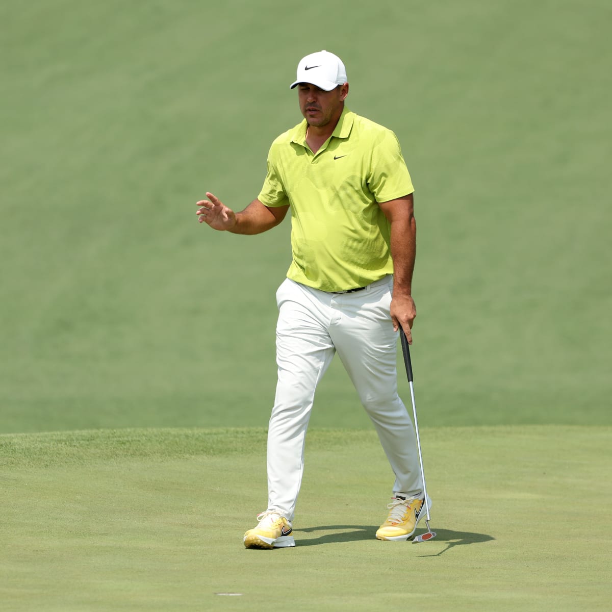 Brooks koepka golf sales shoes masters 2019