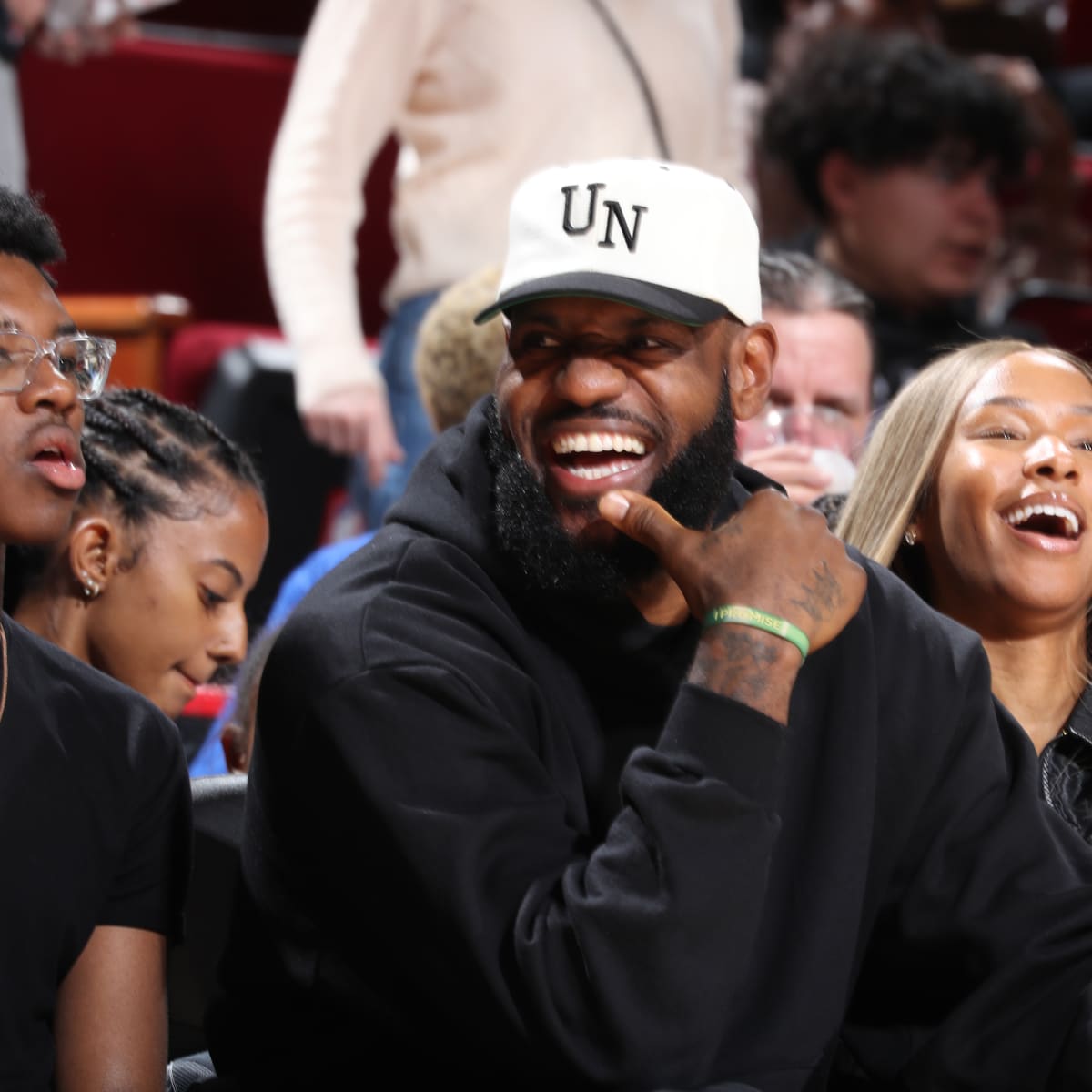 Mbappe lebron james store