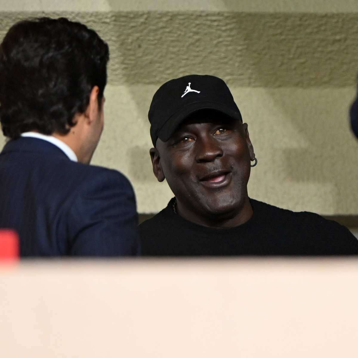 Michael Jordan s Friend Announces Health Update After Concerning Photo The Spun