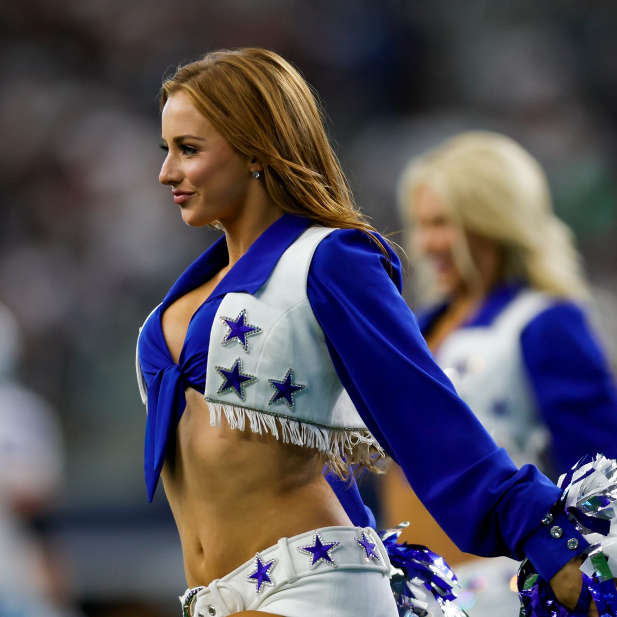 3 Best Swimsuit Photos Of Cowboys Cheerleader Claire Wolford The