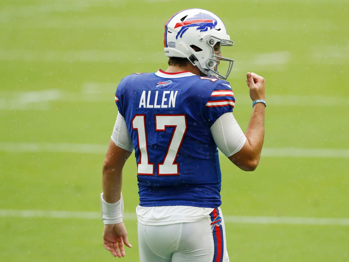 Josh Allen insists 'I'm fine' after postgame X-ray on his right hand