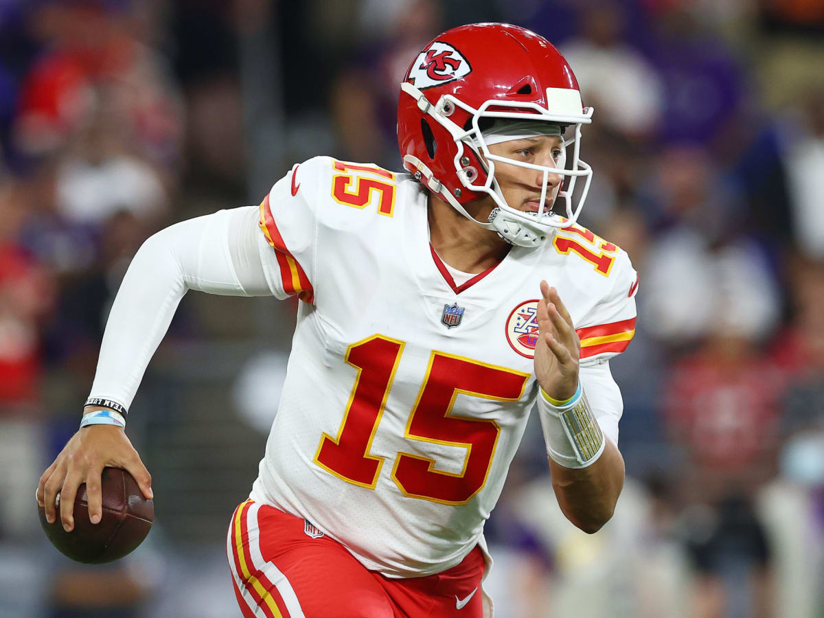 NFL World Reacts To Notable Chiefs Injury Announcement - The Spun