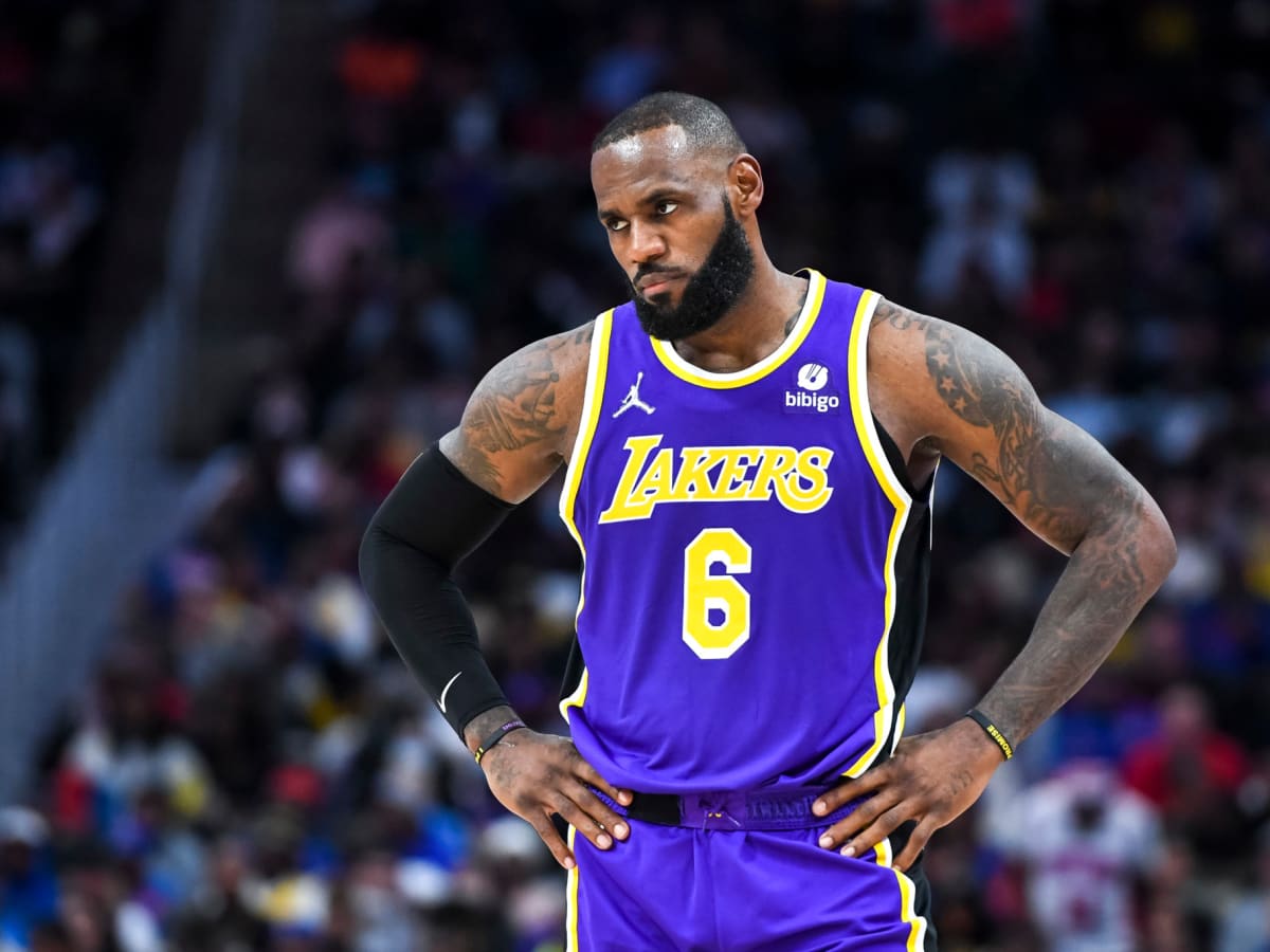 Look: LeBron Reacts To Rajon Rondo Leaving The Lakers - The Spun: What's  Trending In The Sports World Today