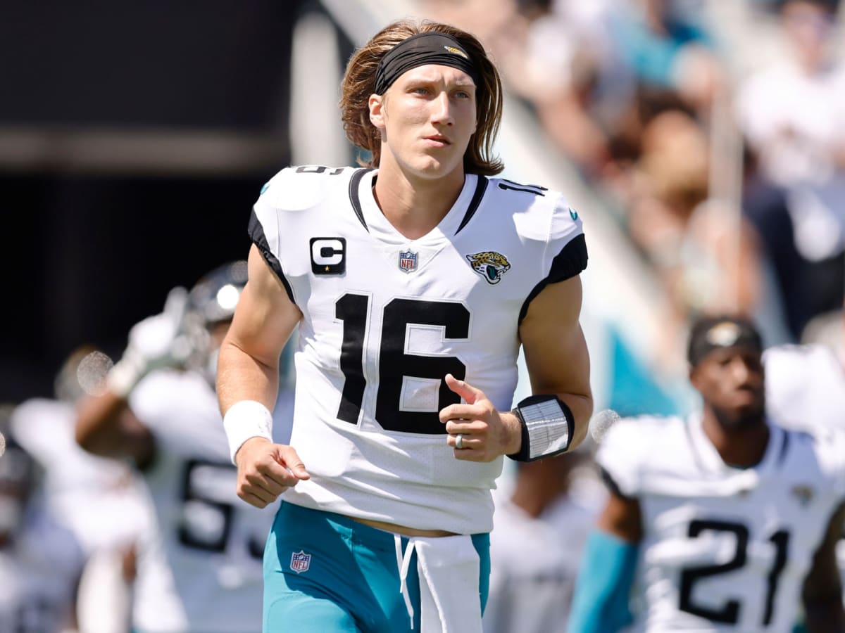 Rookie Trevor Lawrence named Jacksonville Jaguars' starting quarterback 