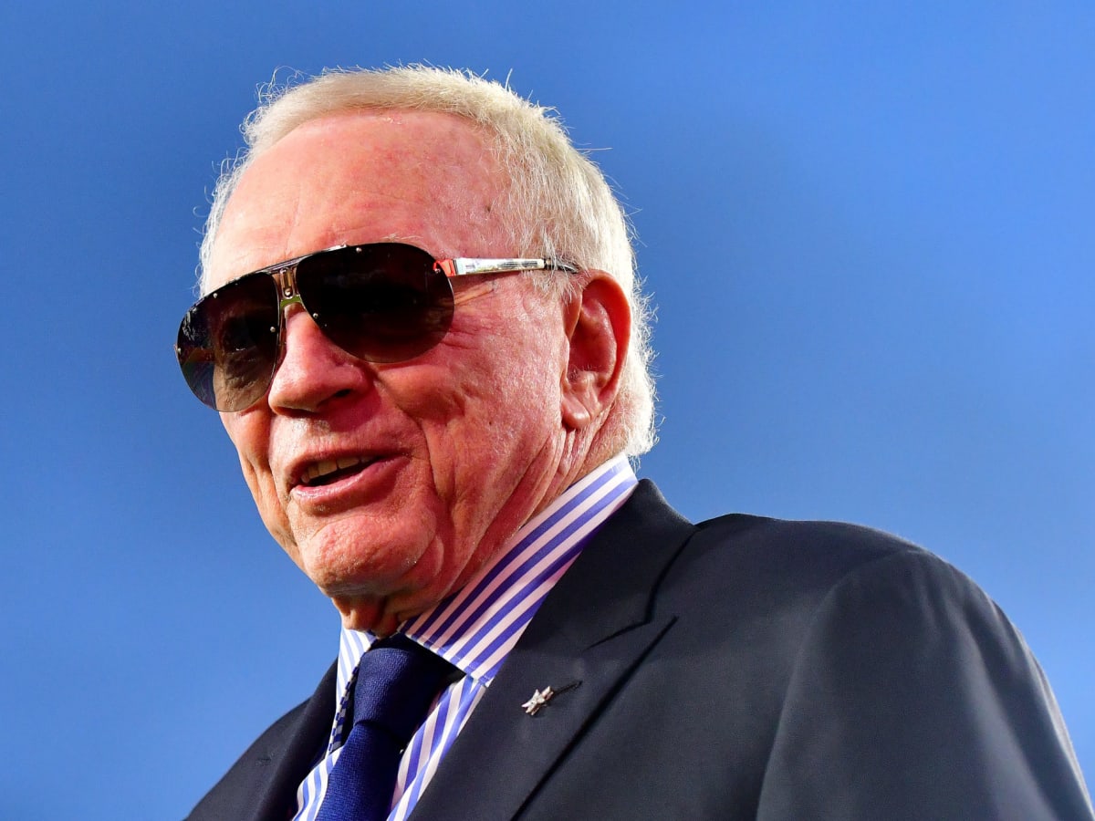 Cowboys owner Jerry Jones 'is contact by Terrell Owens, 49, about