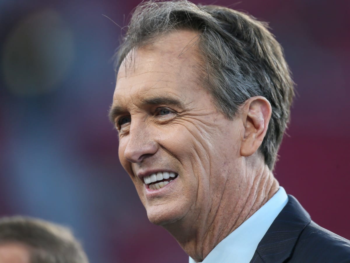 NFL Fans React To What Cris Collinsworth Said About Taylor Swift - The  Spun: What's Trending In The Sports World Today