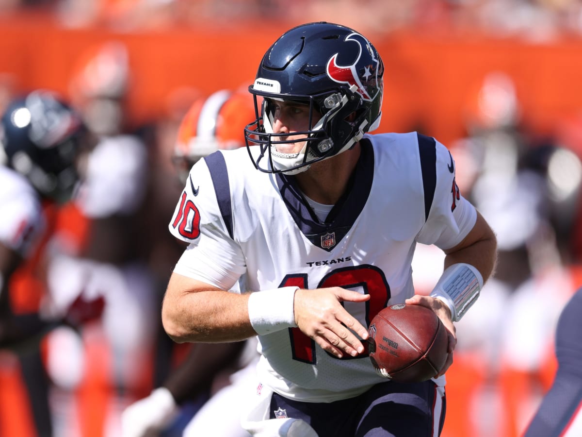 Houston Texans quarterback Davis Mills (10) drops back to throw the ball  during an NFL football game against the Cleveland Browns, Sunday, Sept. 19,  2021, in Cleveland. (AP Photo/Kirk Irwin Stock Photo - Alamy