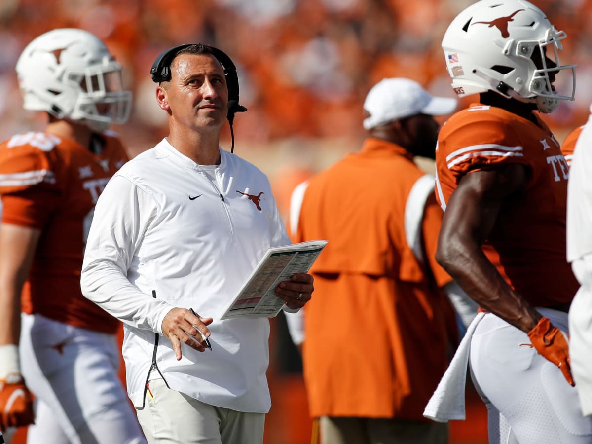 Chris Del Conte says no to alternate jersey colors for Texas