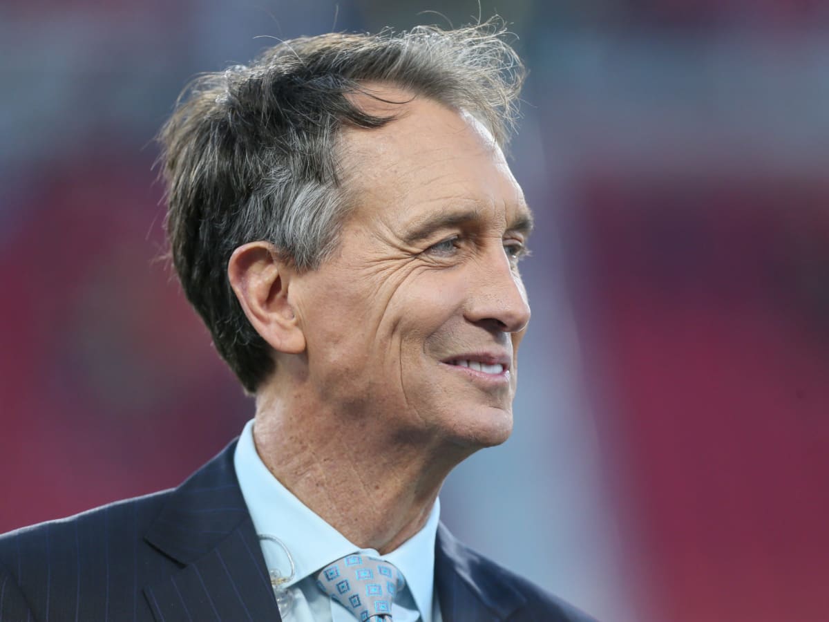 Cris Collinsworth goes shirtless – and viral – on his birthday