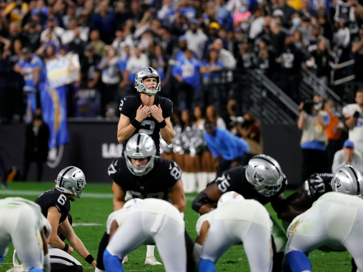 Raiders' Daniel Carlson: Kickers want to perform at the highest level, not  be limited by rules