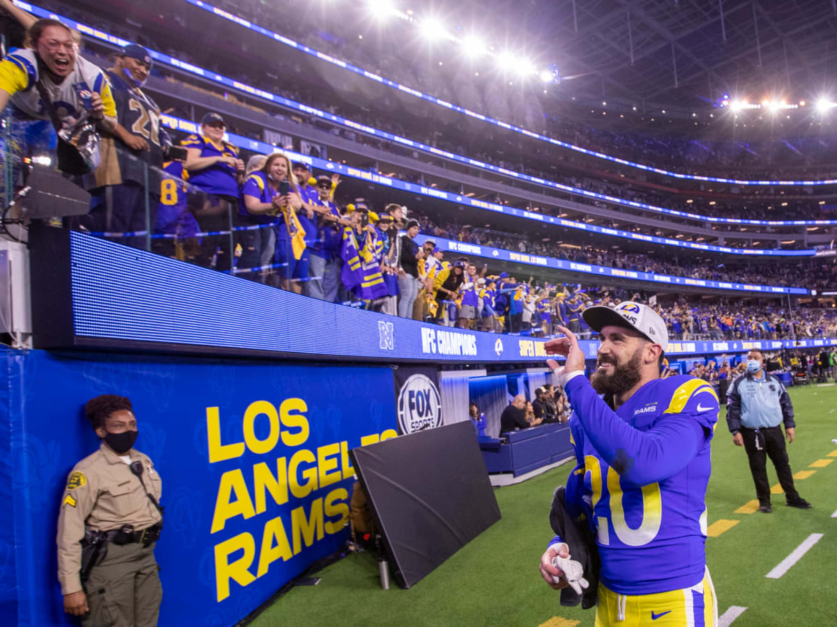 Super Bowl champ Eric Weddle heads to RBHS football field