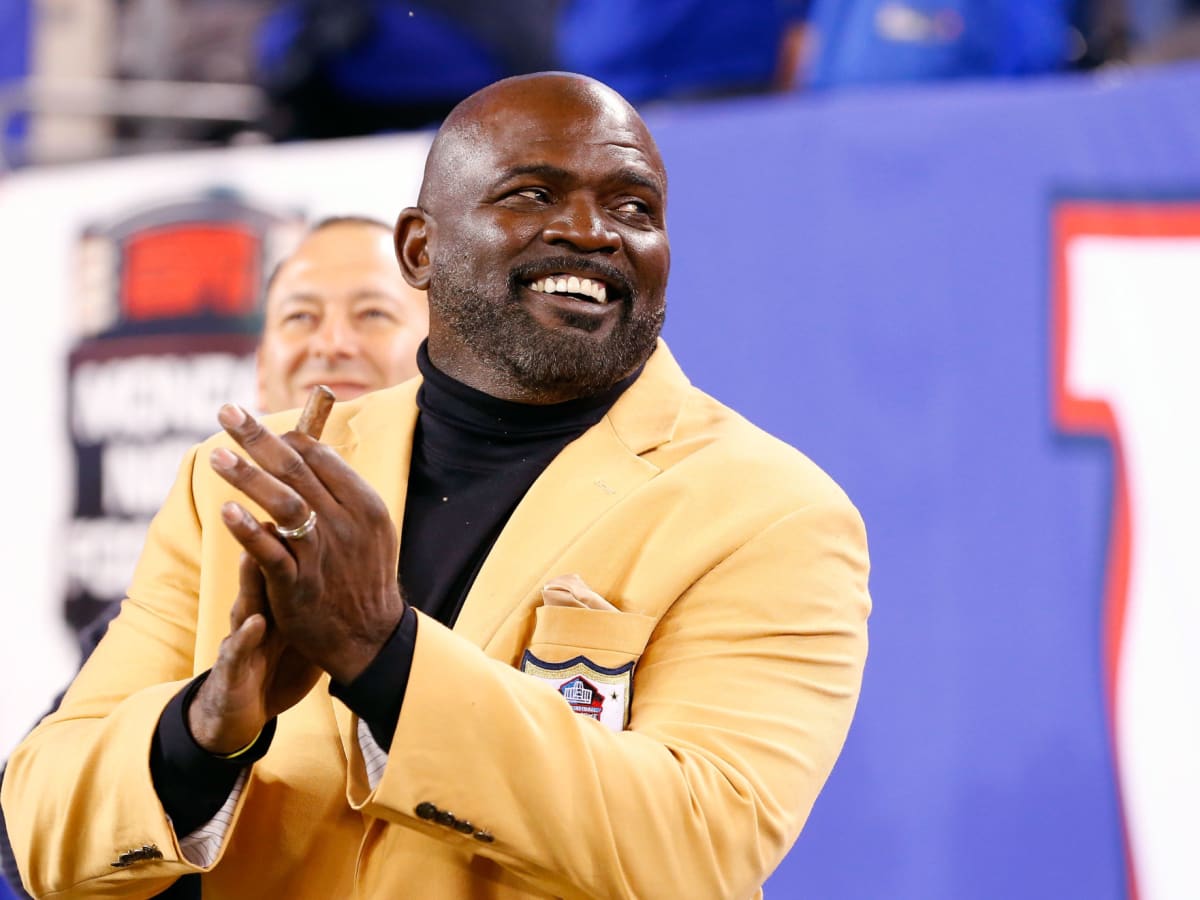 Lawrence Taylor Was the Apex Predator of the NFL