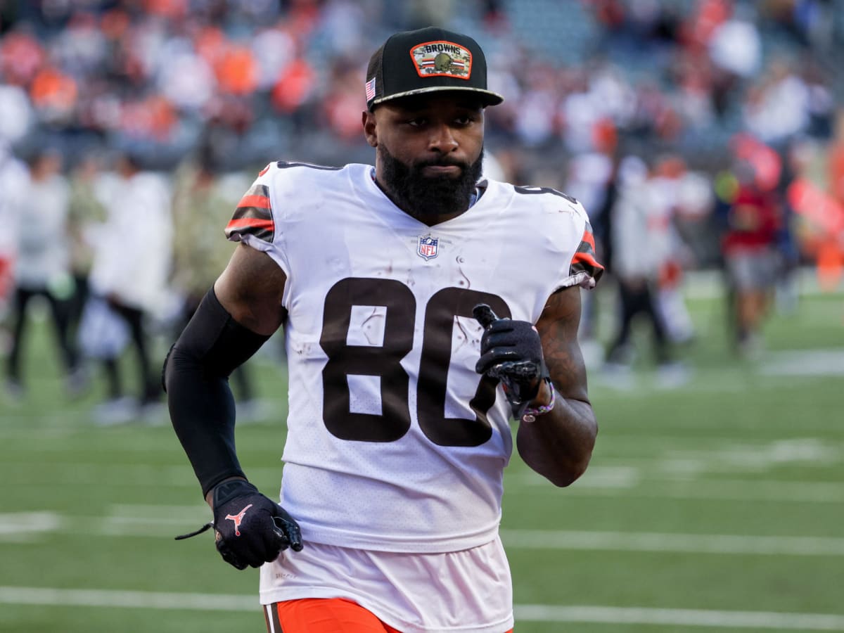 Browns release Jarvis Landry after 4 seasons, now free agent