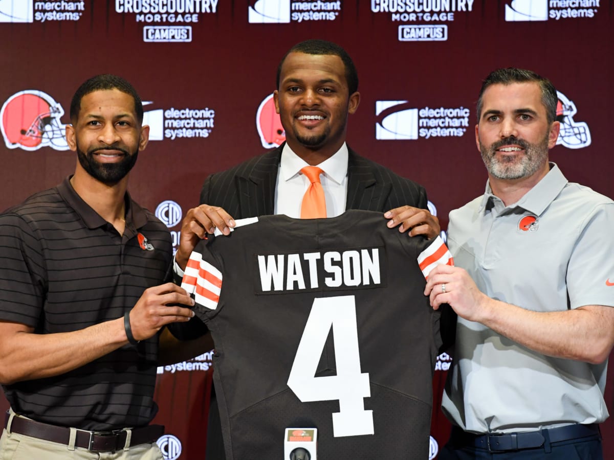 Report: Browns To Pay Deshaun Watson $45 Million Even If He's Suspended For  The Year - The Spun: What's Trending In The Sports World Today