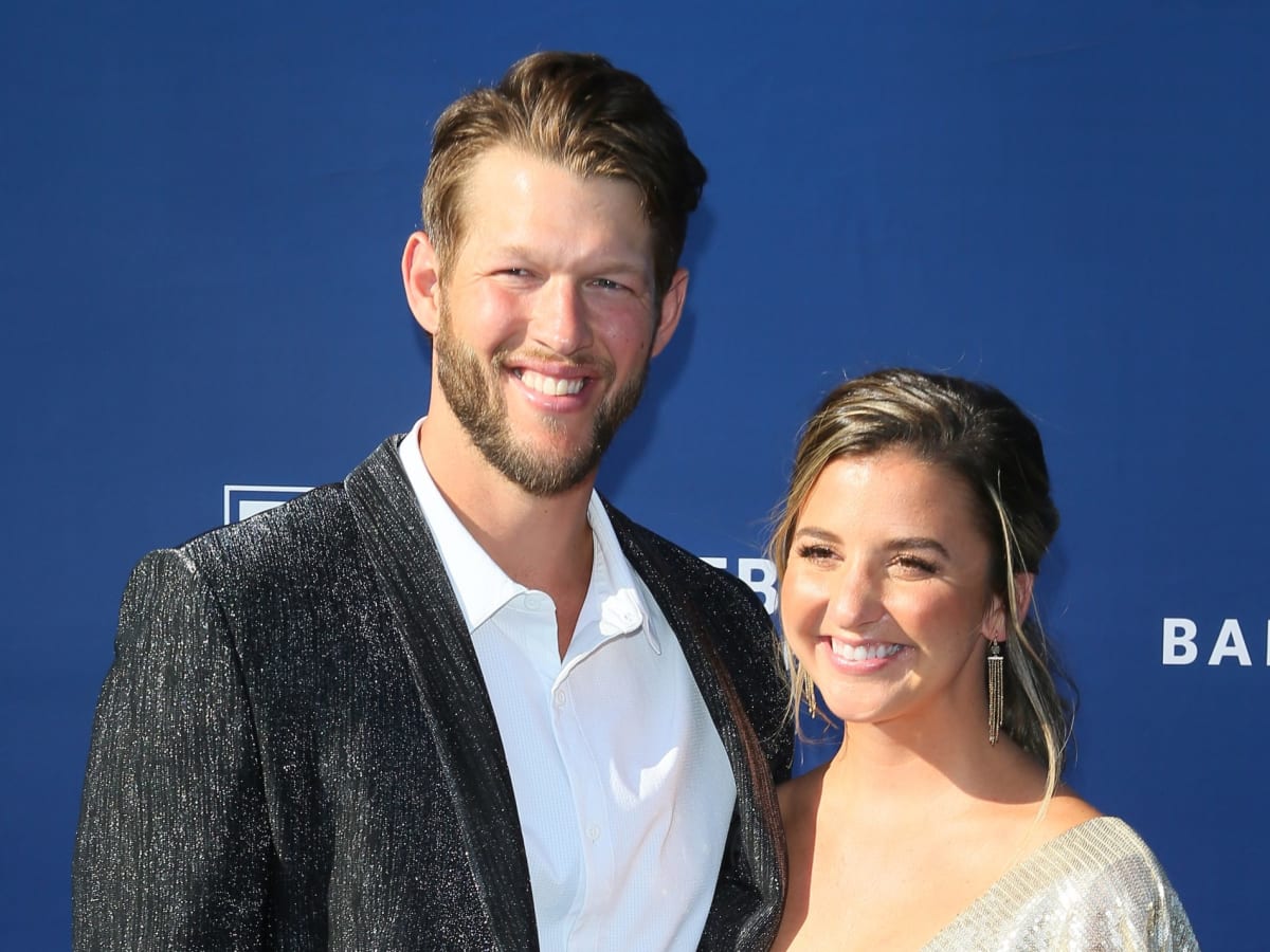 Clayton Kershaw mourning his mother on Mother's Day