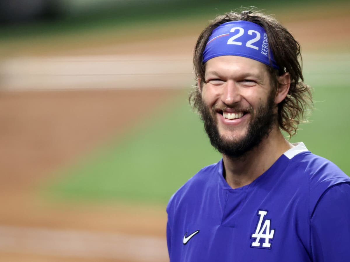 Kershaw goes eephus in proposal to wife