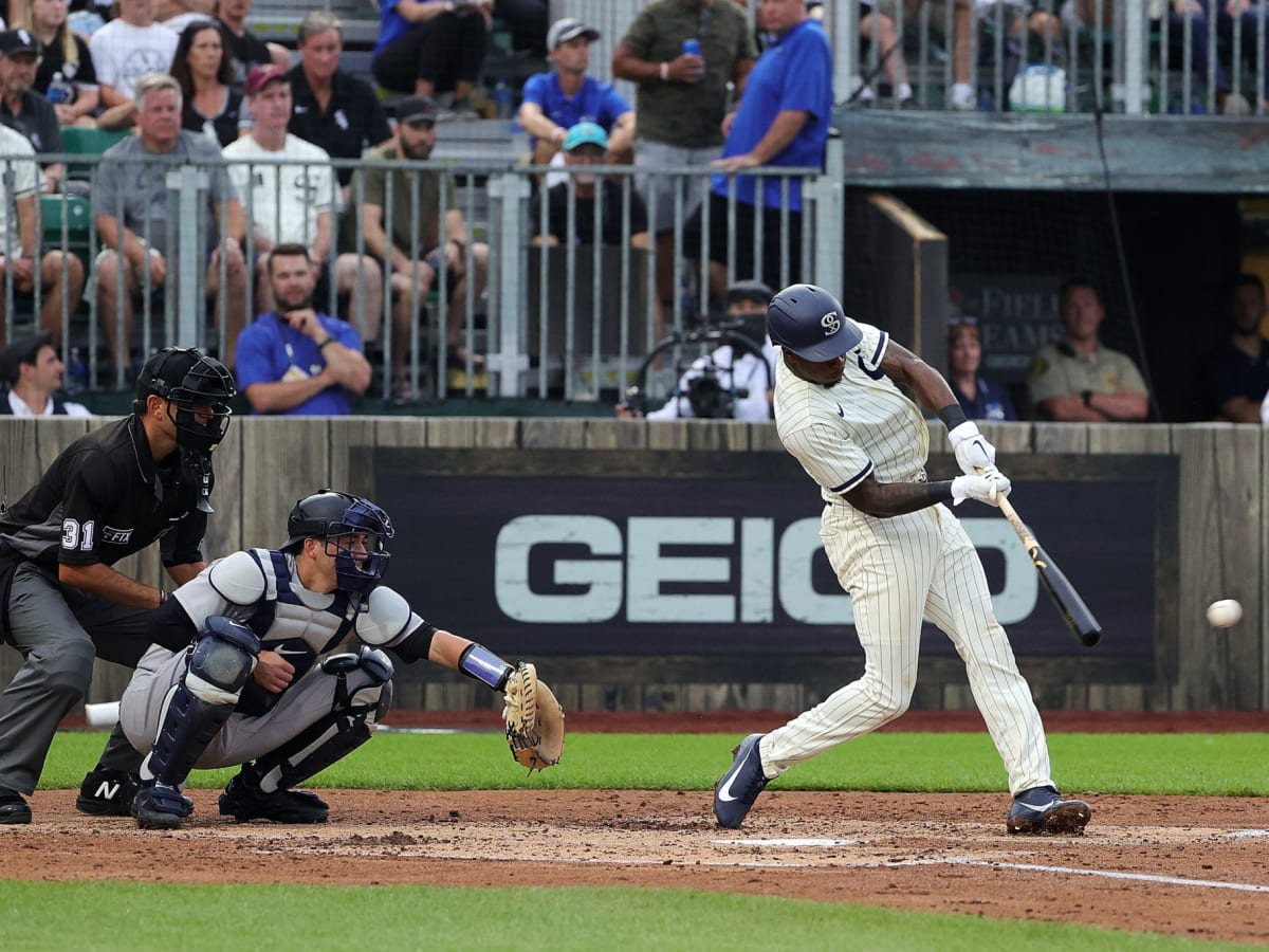 Anderson Suspended Three Games for Bumping an Umpire