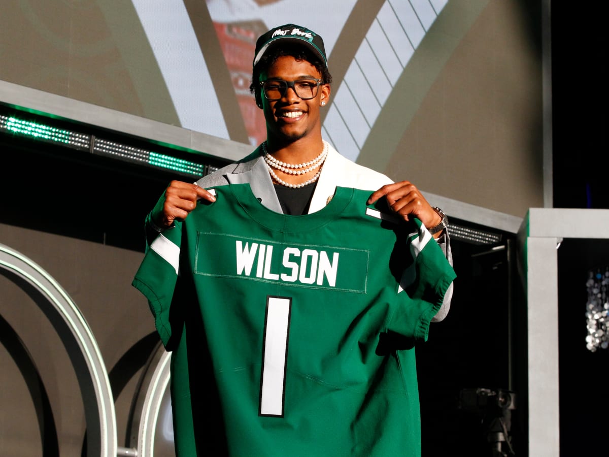 What Number is Garrett Wilson? A Closer Look at the New York Jets