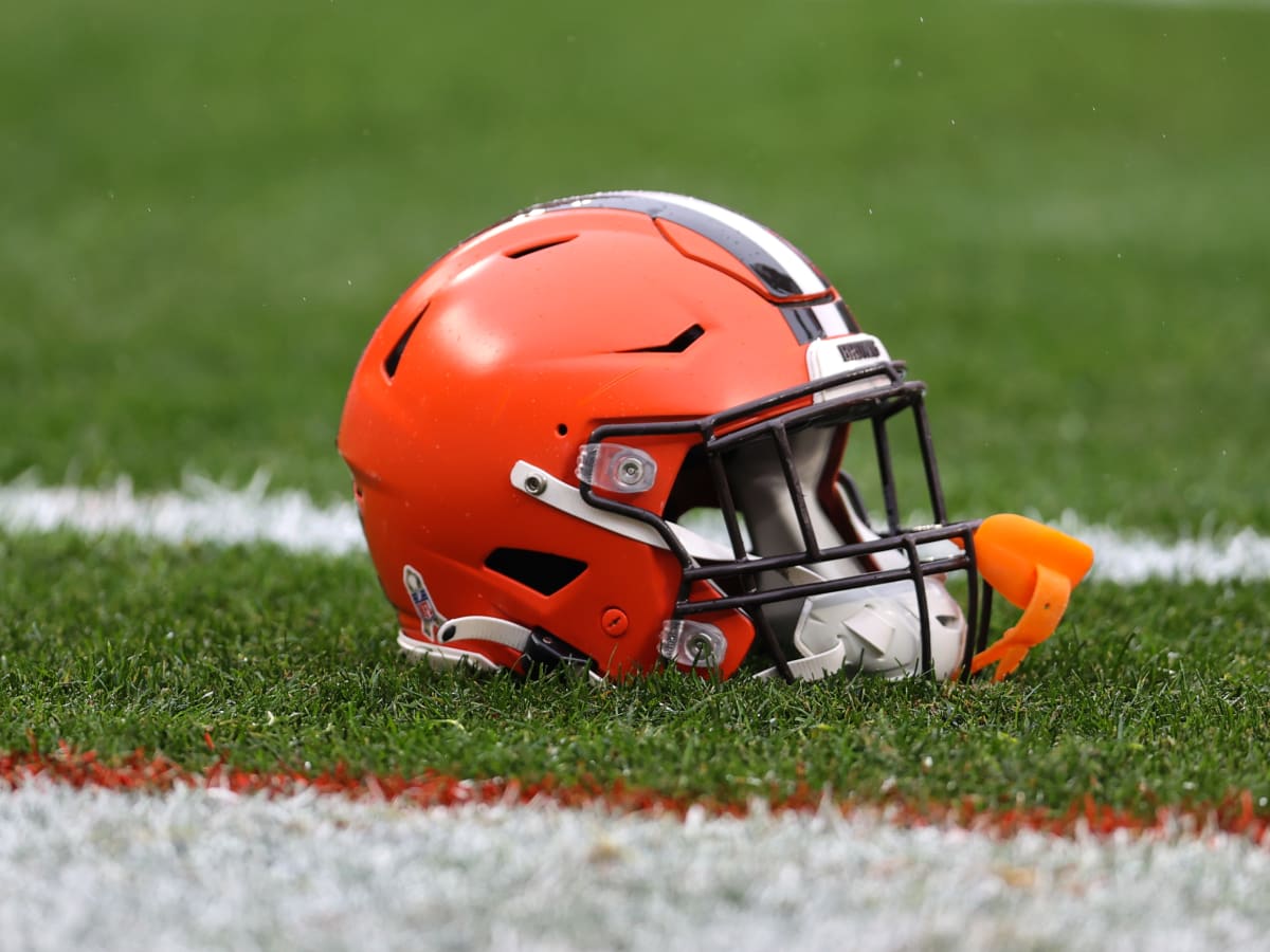 A Browns Starter Was Injured In Pregame Warmups Tonight - The Spun: What's  Trending In The Sports World Today