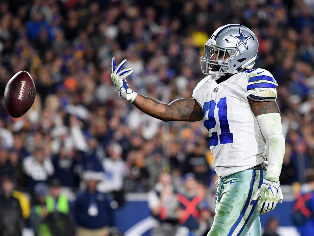 Cowboys Star Ezekiel Elliott Goes Viral with Shirtless Photo