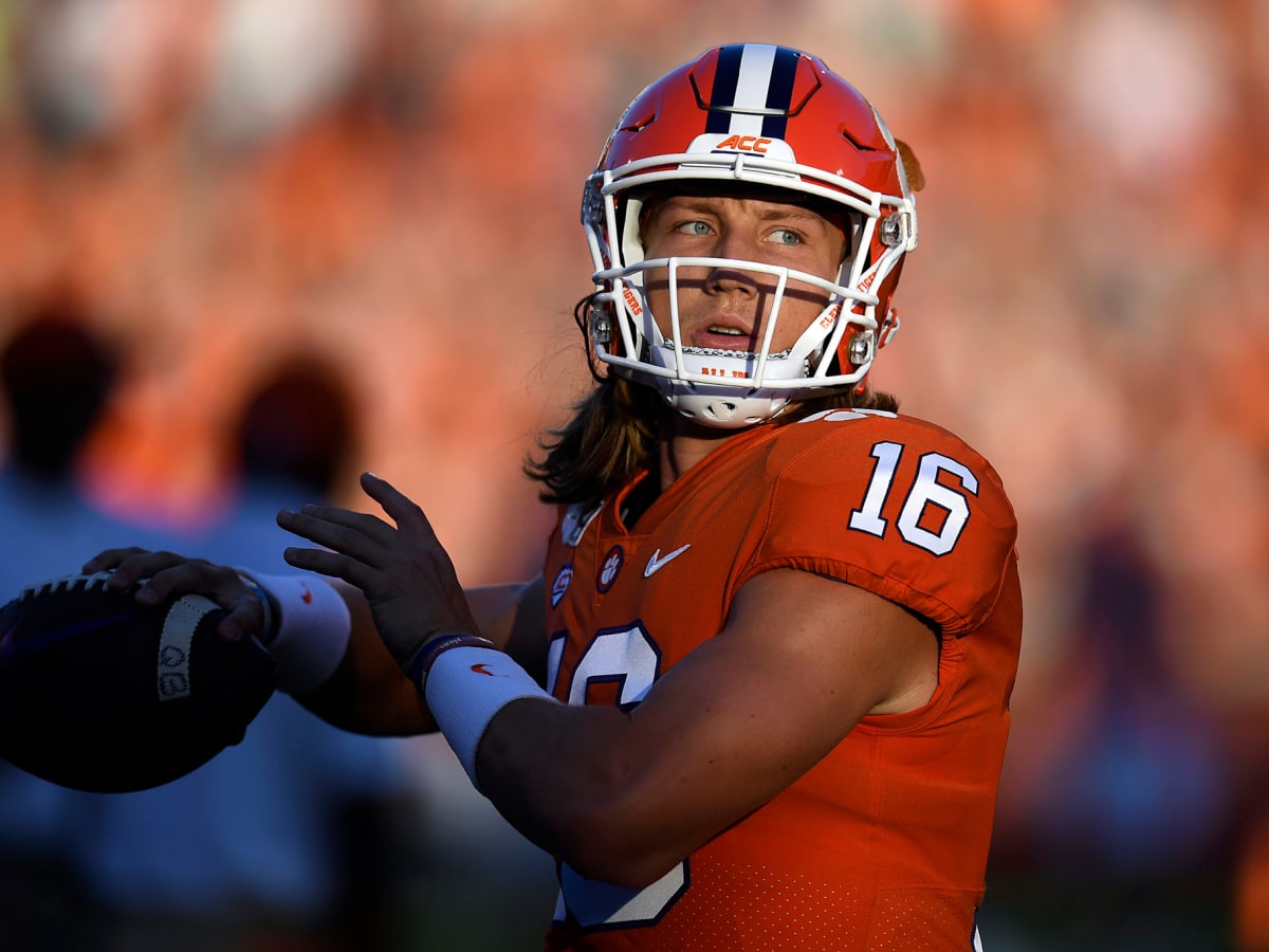 Watch Clemson QB Trevor Lawrence throw a 64-yard touchdown on his first  snap against Texas A&M