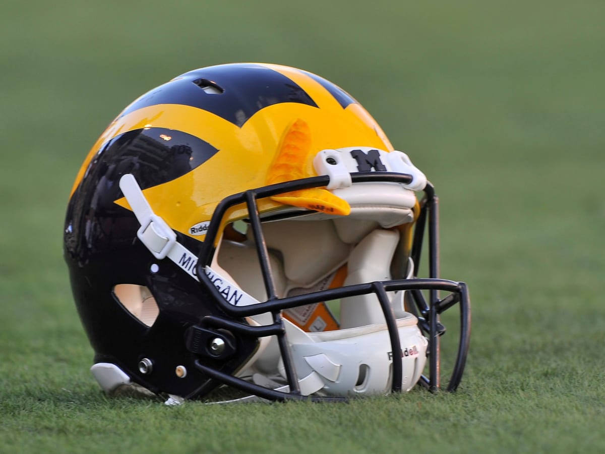 Best college football helmets: Notre Dame, Michigan, more - Sports