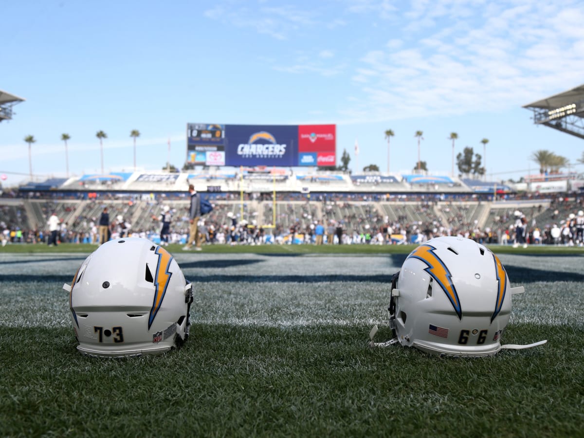 Look: Los Angeles Chargers Reveal Their New Logo - The Spun: What's  Trending In The Sports World Today