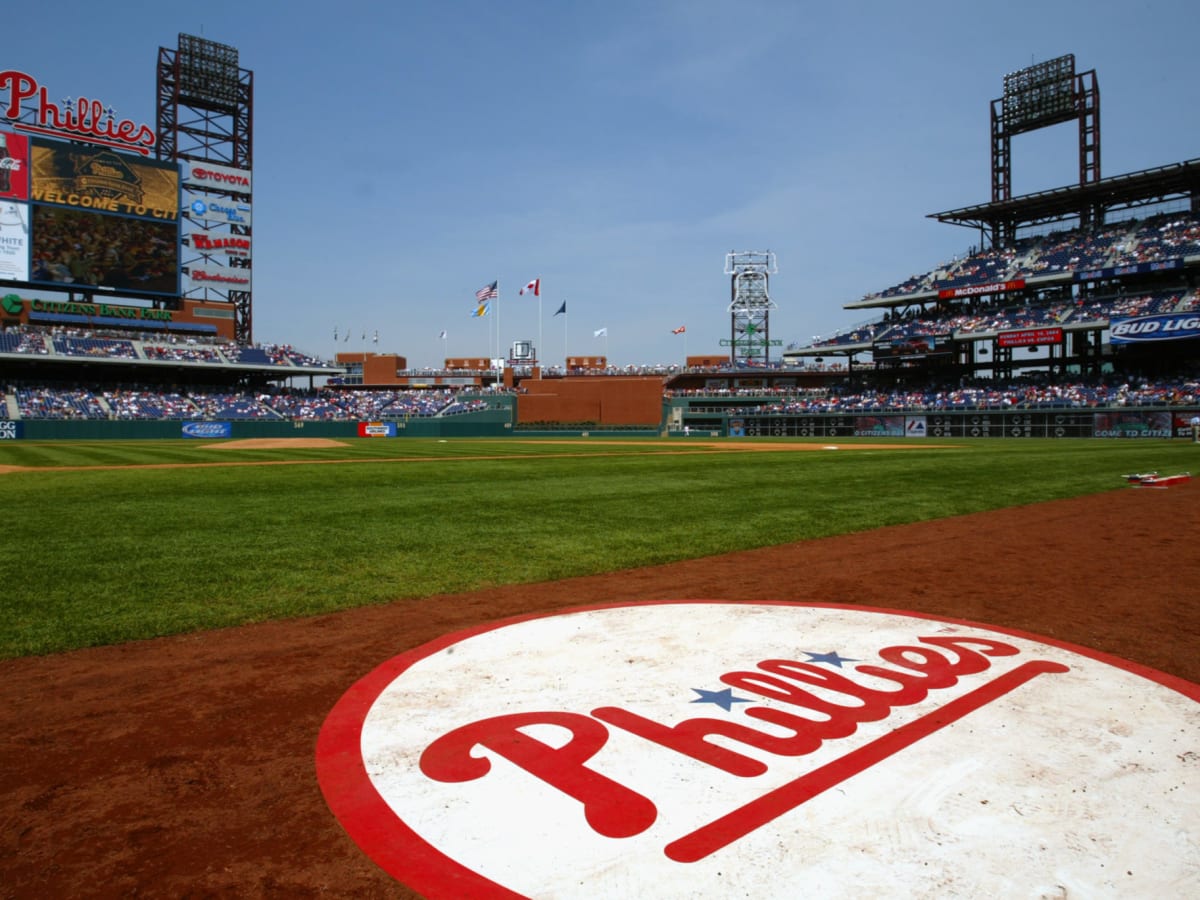 Philadelphia Phillies third baseman Alec Bohm apologizes after lashing out  against fans, claims his comment caught on TV was due to emotions, 'I  f***ing hate this place