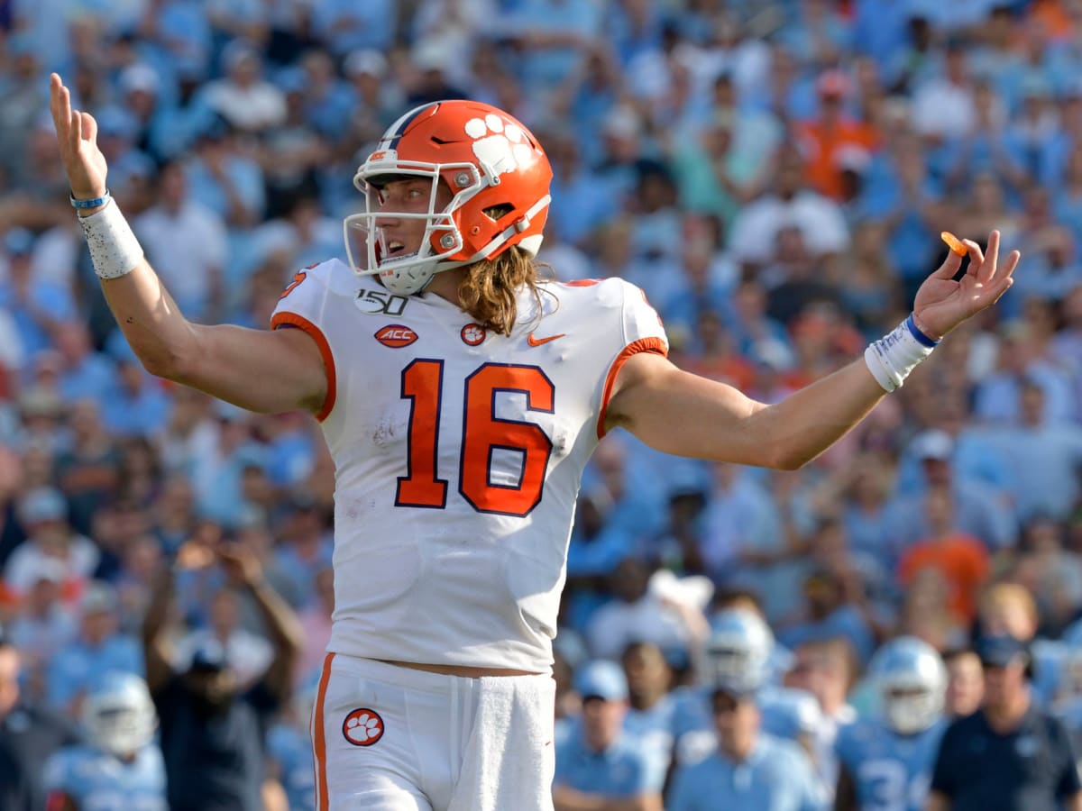 Mike Greenberg Offers Trevor Lawrence Advice If Jets Have No. 1 Pick - The  Spun: What's Trending In The Sports World Today