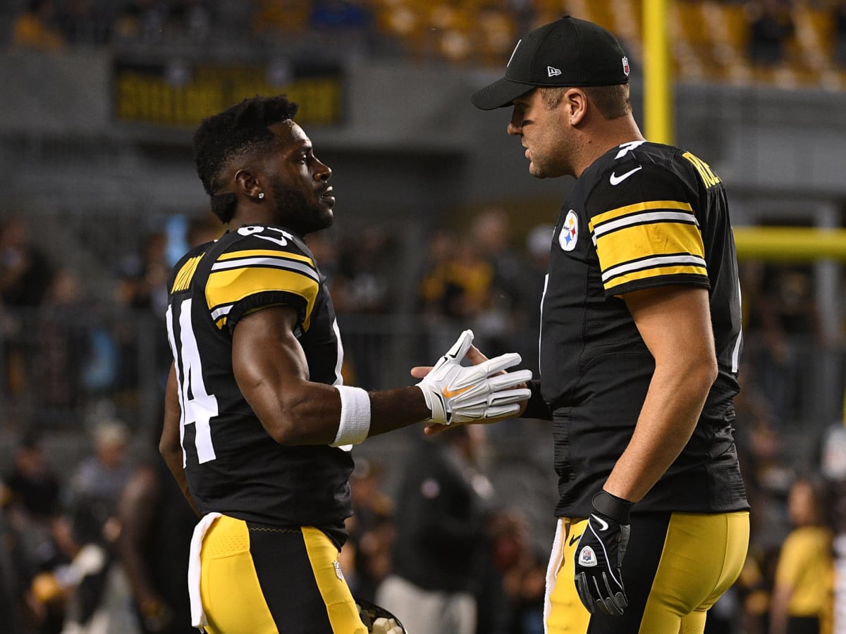 Antonio Brown Appears To Want To Play For 1 Team: Fans React - The Spun:  What's Trending In The Sports World Today