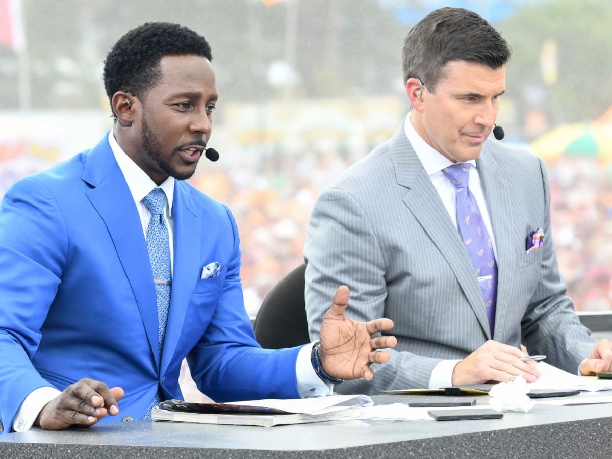 Desmond Howard comments Jim Harbaugh to Michigan rumors, but notes