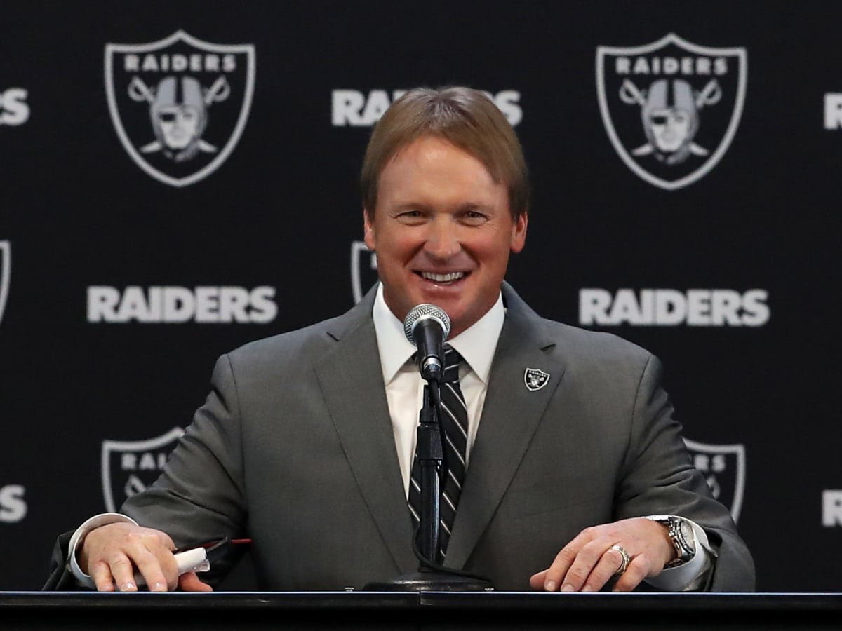 Raiders' Gruden is right to leave Mack deal to front office