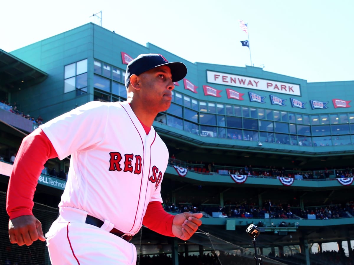 Colorful jerseys here to stay: Red Sox president says team not