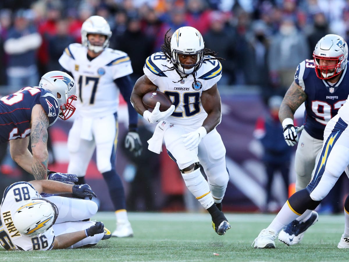 Broncos officially sign RB Melvin Gordon to two-year deal