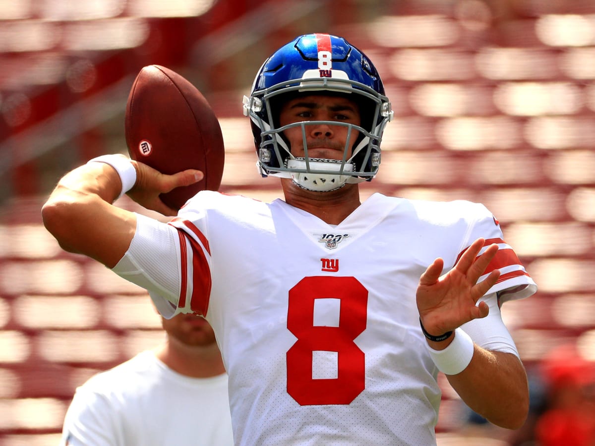 Giants' Daniel Jones faces tough hand but needs to be sharper