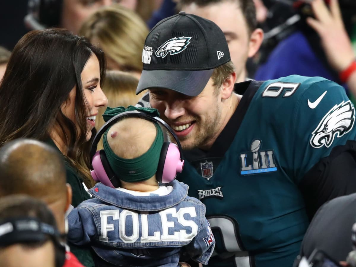 Eagles fans give jerseys — and Foles — another chance after Wentz injury -  WHYY