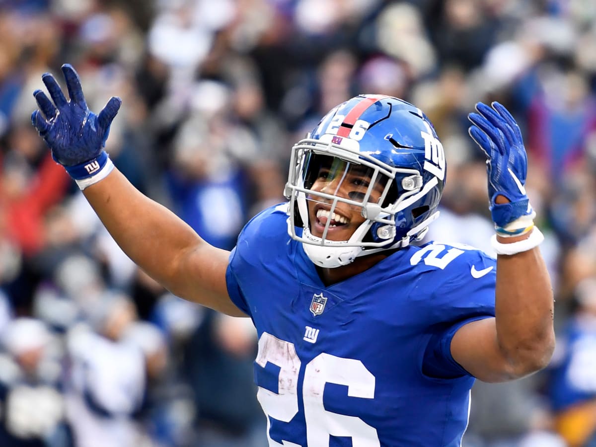 Watch: Giants' Saquon Barkley receives warm welcome at Knicks game