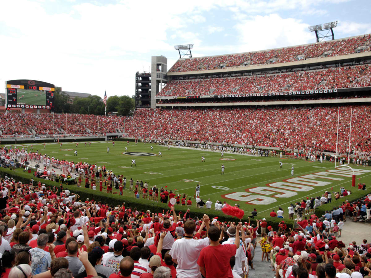 REACTION: South Carolina's Football Team Wins Some Battles, But Loses The  War Against Georgia 