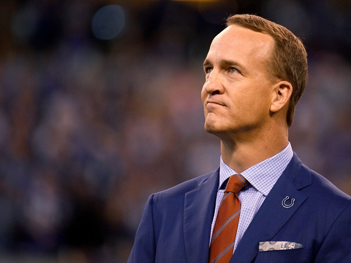 AT&T and DirecTV Show That Peyton Manning Really Has Nothing to Do Now That  He's Retired