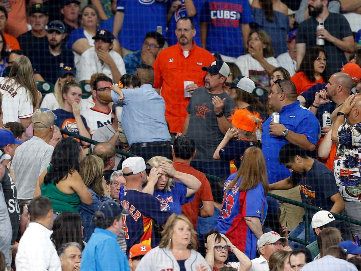 Young girl hit by foul ball at Astros-Cubs game at Minute Maid