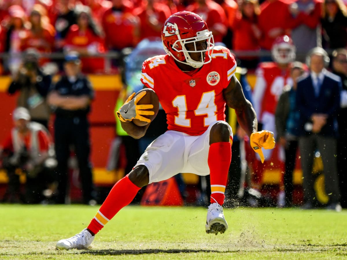 Chiefs welcome Watkins back with Pringle headed to IR