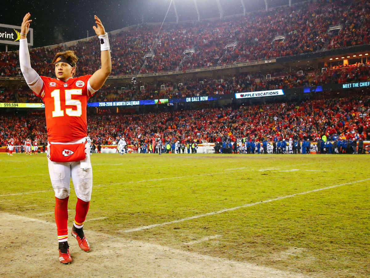 Patrick Mahomes' Chiefs get ridiculed by fans for poor start to preseason  game vs Saints-“Mahomes getting cooked”