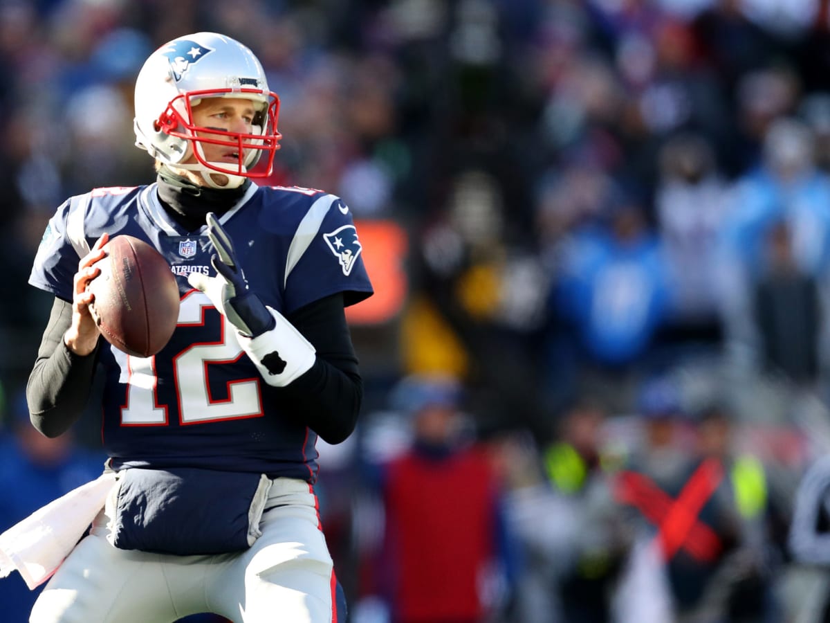 Patriots QB Mac Jones reveals that Tom Brady has helped 'mentor