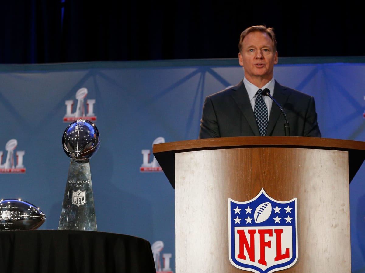 Why fans boo Roger Goodell at the NFL draft every year 